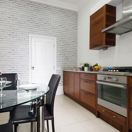 Earls Court Amazing 2 Bed Flat In Central London Apartment Екстериор снимка